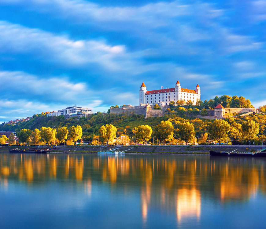 Bratislava © Shutterstock