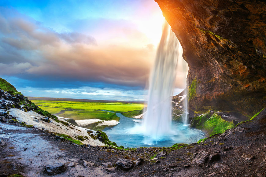 Cascade de Seljalandsfoss, Islande © Shutterstock