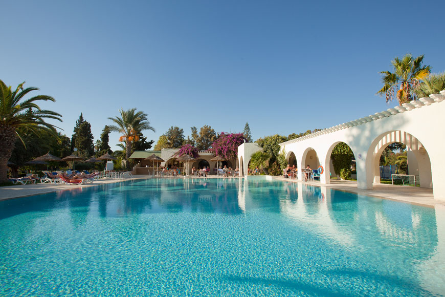 Piscine et jardins du Seabel Alhambra